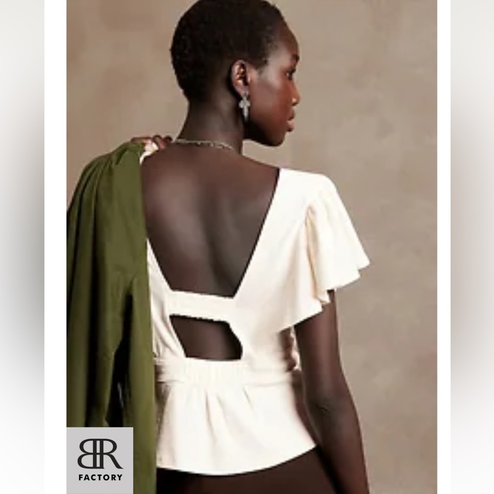 Banana Republic Ribbed Slub Top.